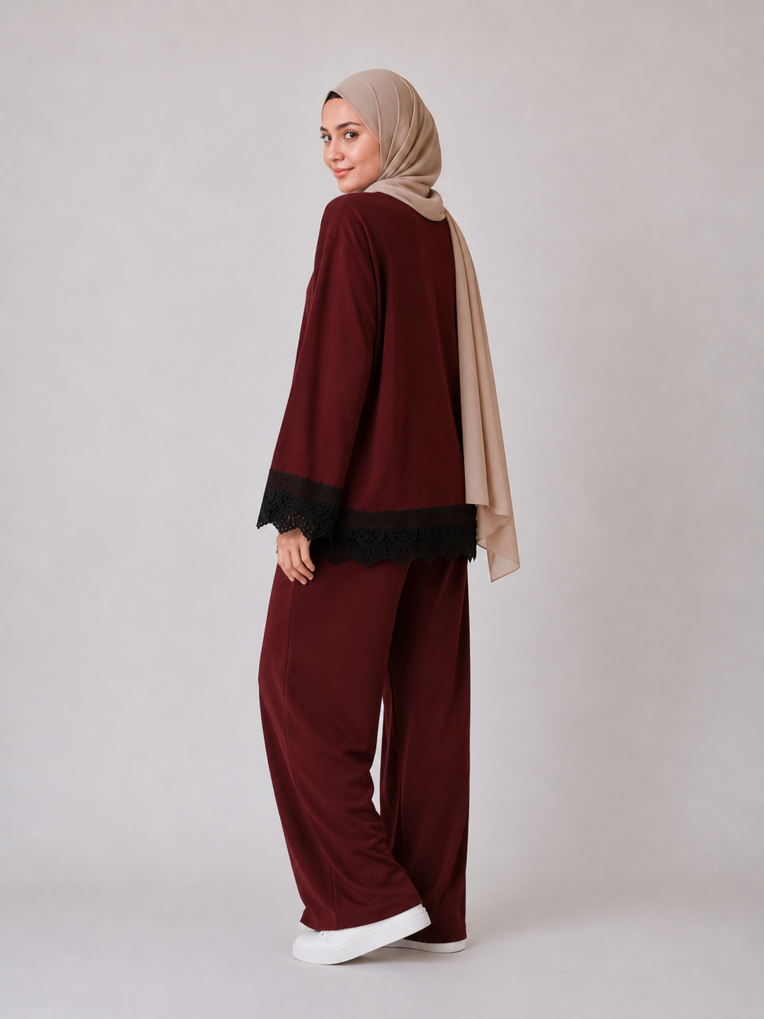 Misska Burgundy Oversized Lace Top